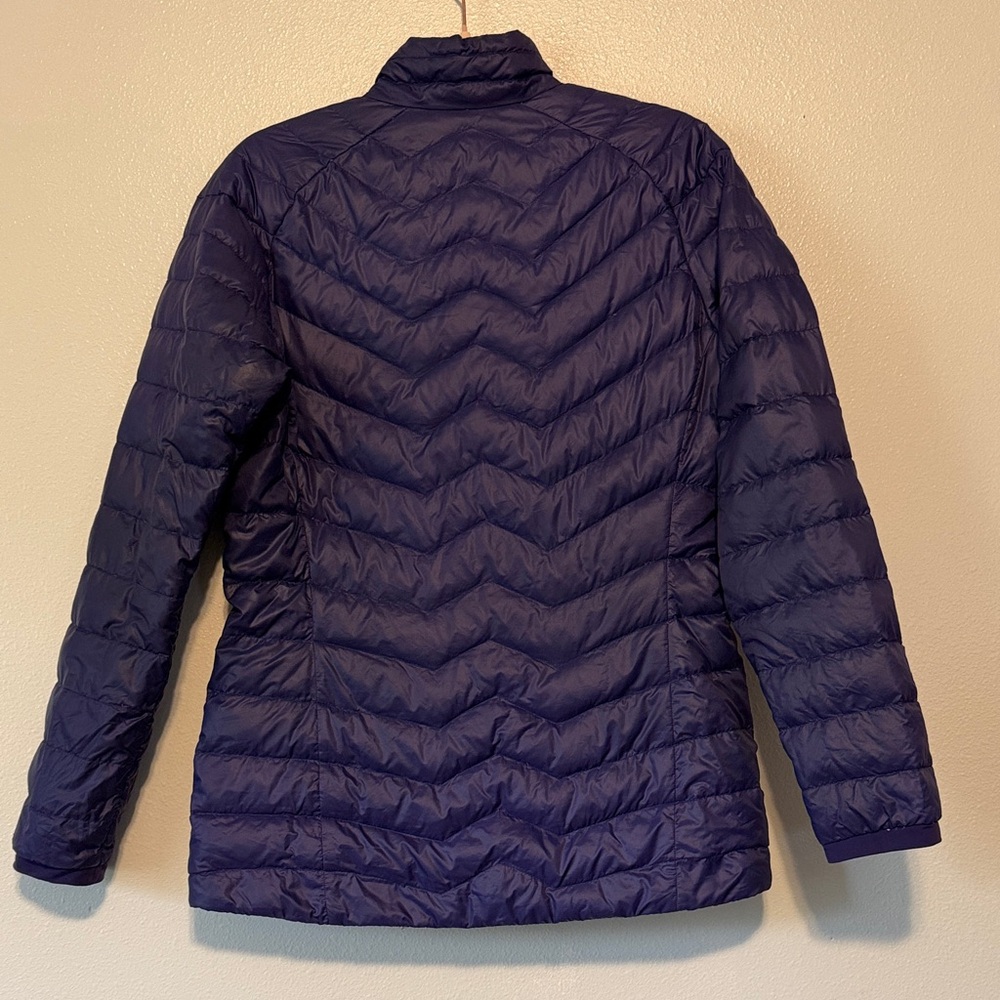 Helly Hansen Purple Quilted Down Puffer Jacket with Red Zipper - Picture 9 of 10
